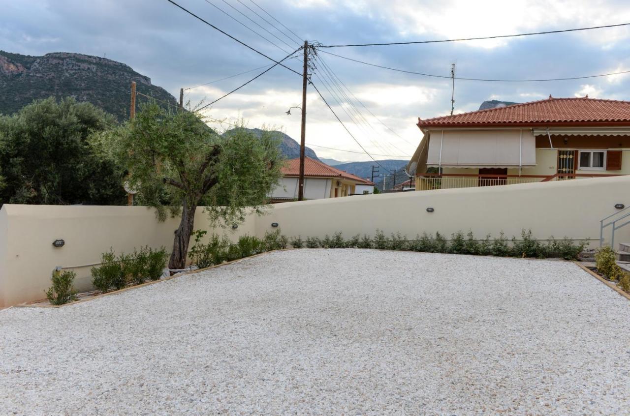 Kraka Apartments Leonidio Exterior photo